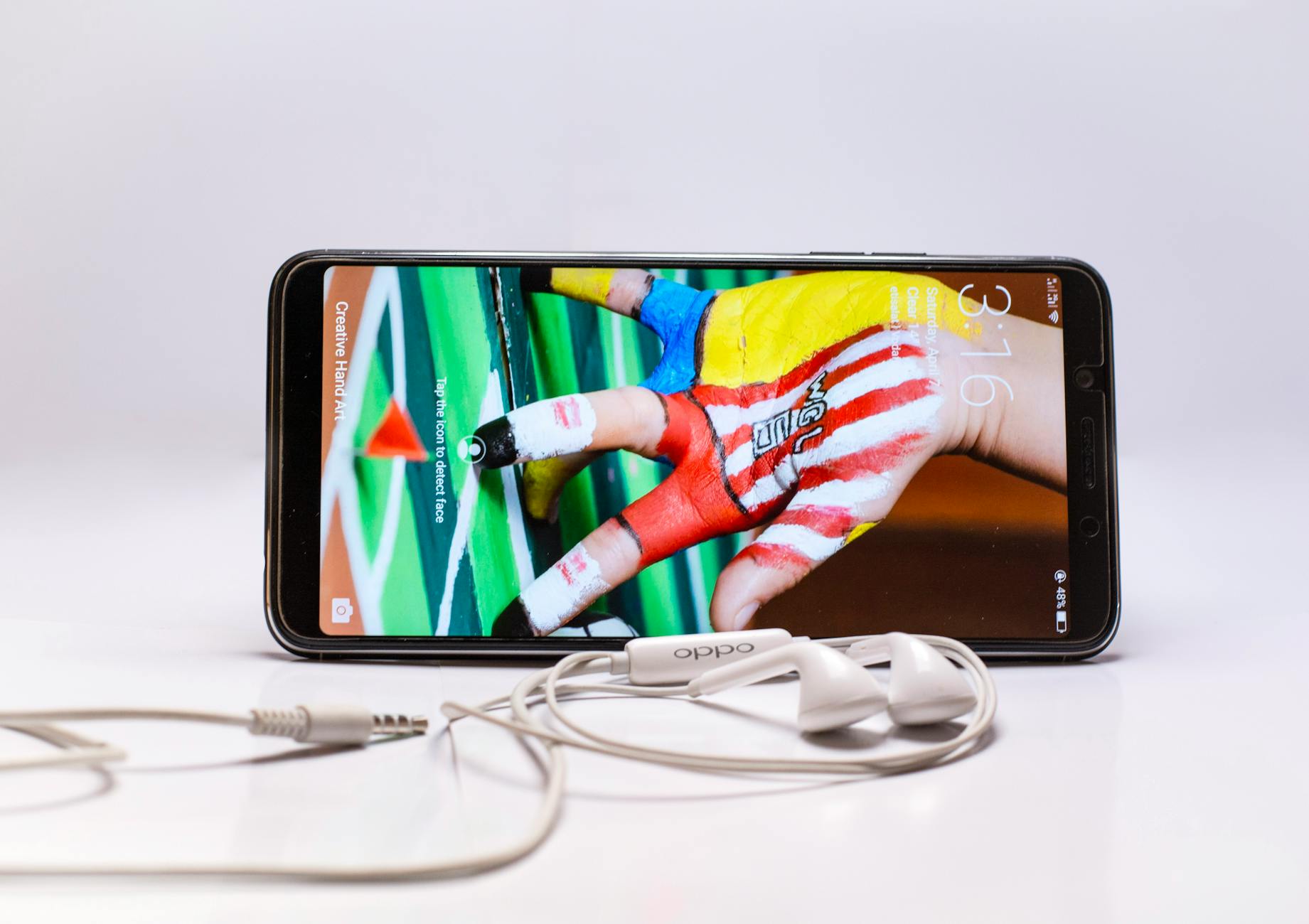 OPPO szykuje premierę nowego flagowca. Do sieci trafiły szczegółowe informacje na temat bazowego OPPO Find X9 Pro. Smartfon o...